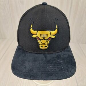 Chicago‎ Bulls New Era 9FIFTY Snapback Hat Cap NBA Suede Bill Gold Bull Wool